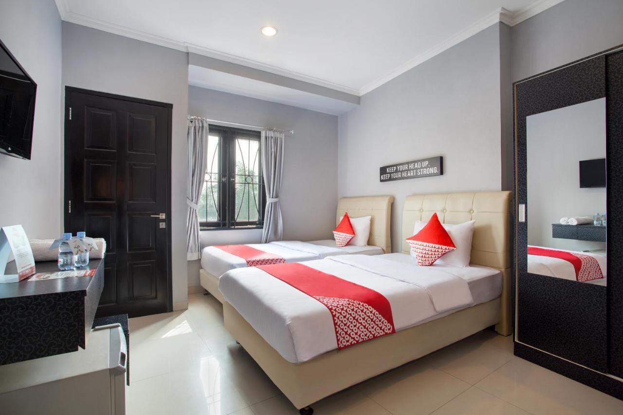 Oyo 105 La Maison D Ilona Jakarta Eksteriør billede