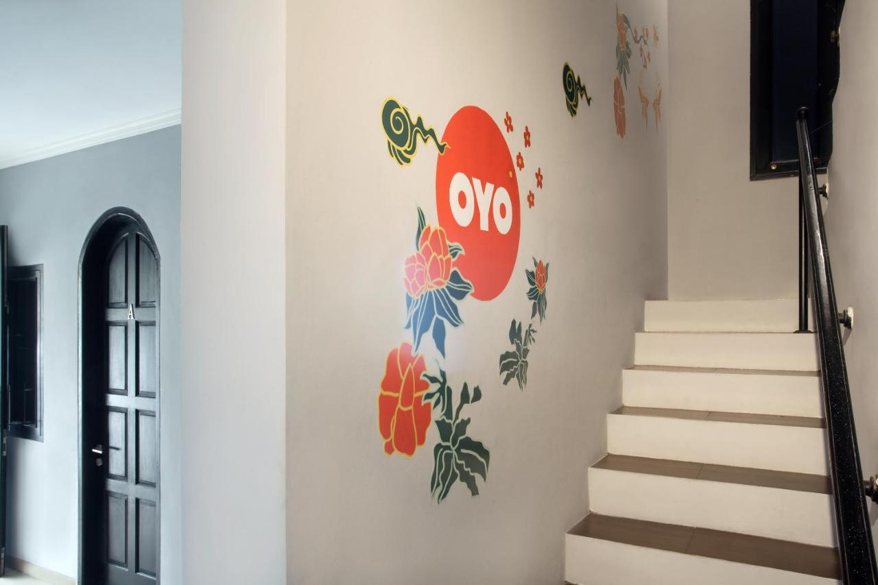 Oyo 105 La Maison D Ilona Jakarta Eksteriør billede