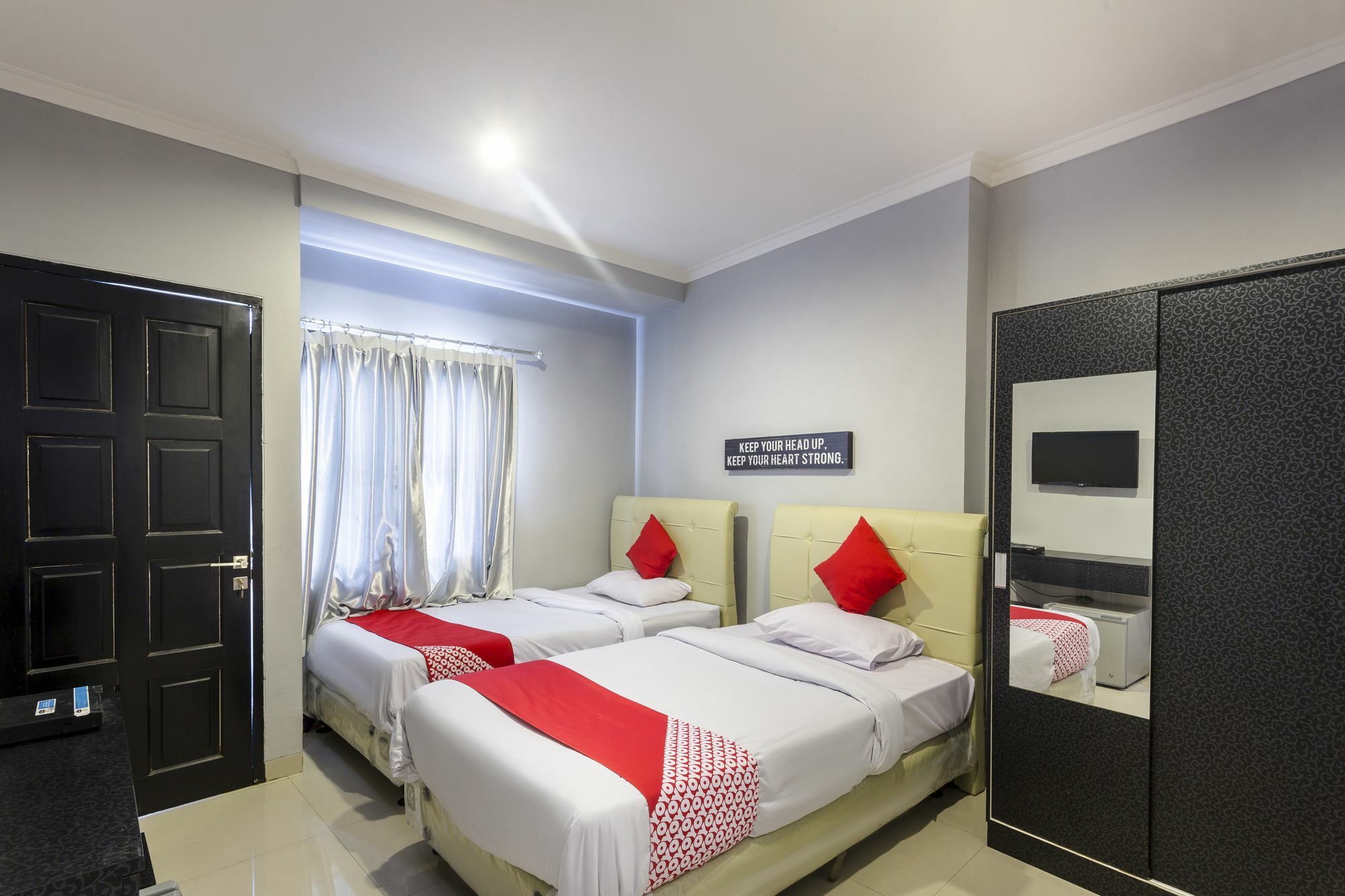 Oyo 105 La Maison D Ilona Jakarta Eksteriør billede